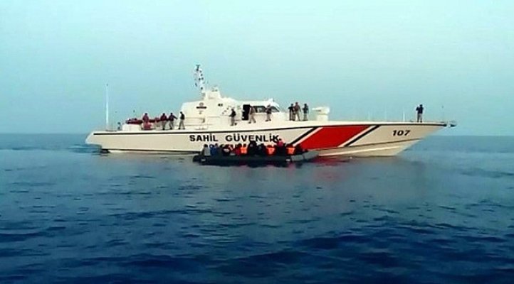 İzmir'de son iki günde 226 kaçak göçmen yakalandı