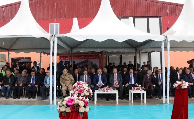 OSB’den eğitime destek