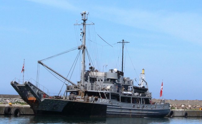 TCG AĞ-5(P-305) Askeri Gemisi HOPAPORT’a demir attı