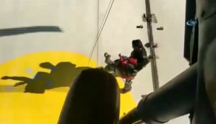 Rahatsızlanan Gemi Personeli Böyle Kurtarıldı