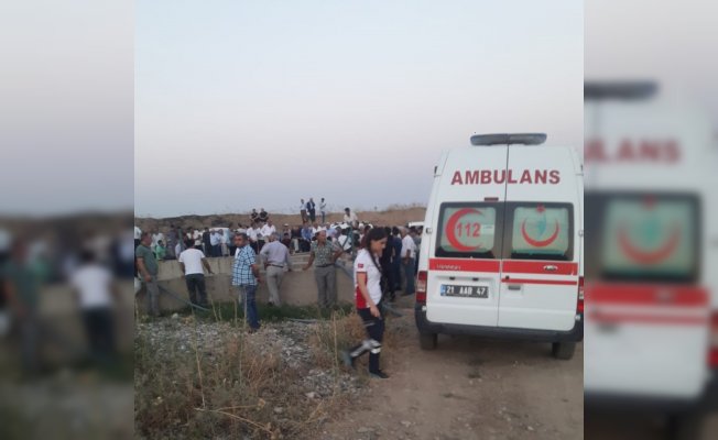 Akıntıya kapılan 2 kardeş kayboldu