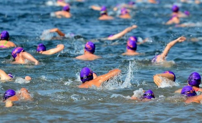 Çanakkale Boğazı'nda kulaçlar bu kez 'Troya Yılı' için