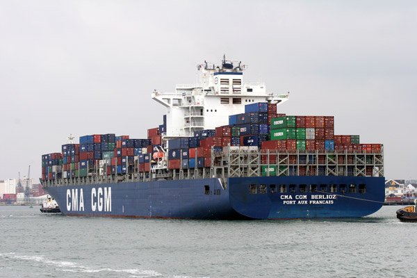 CMA CGM, ABD yaptırım tehdidine bağlı olarak İran operasyonlarını sona erdiriyor