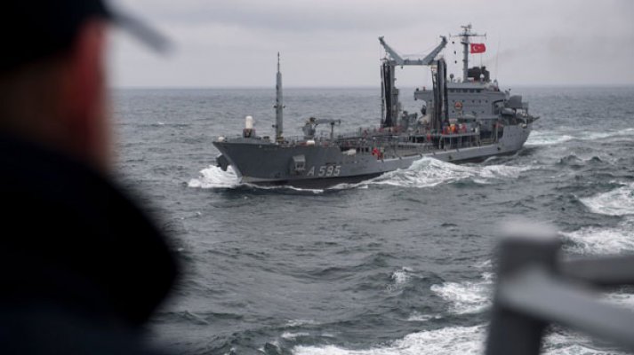 Denizde İkmal Muharebe Destek Gemisi için imzalar atıldı