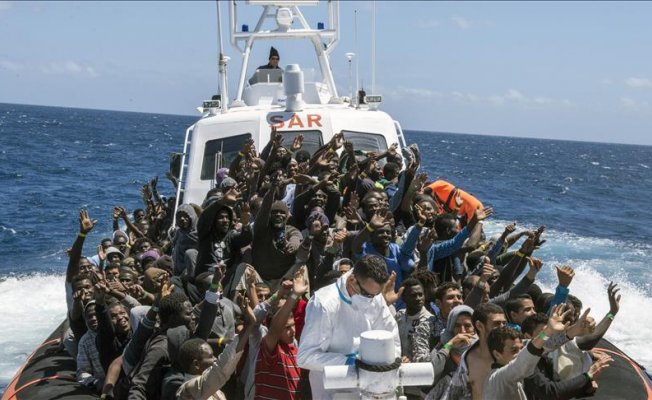 İtalya 67 sığınmacının karaya çıkmasına izin vermiyor