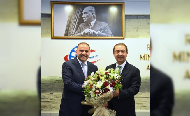 Müsteşar Suat Hayri Aka, görevi teslim etti