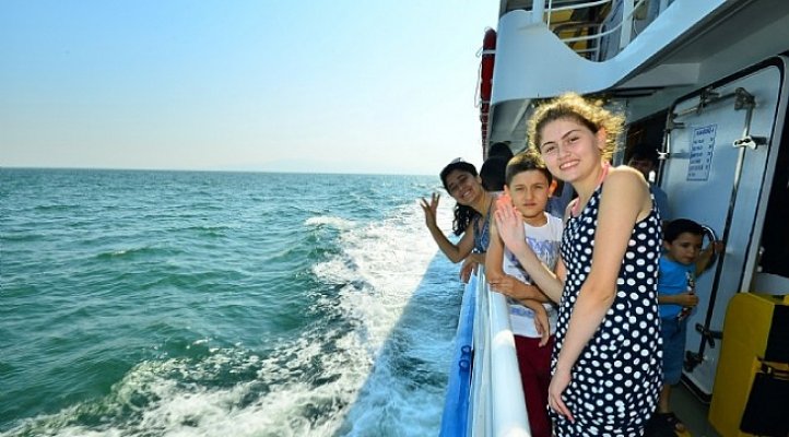 Foça, Mordoğan ve Yassıcaada'ya sefer