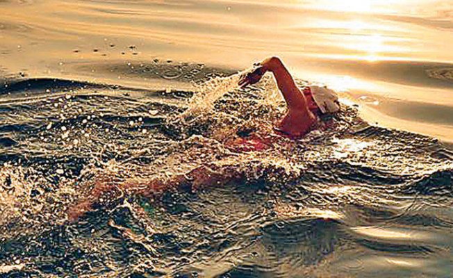 Manş’ı geçen en hızlı Türk kadını