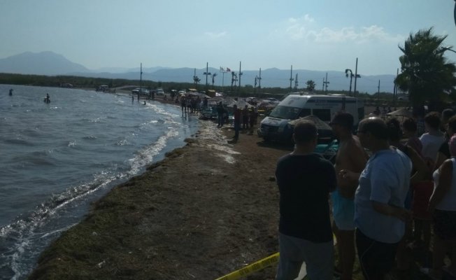 Serinlemek için girdiği gölde boğuldu