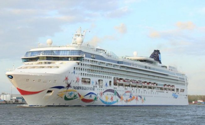 Tur gemisinde inanılmaz olay… 10 saat Adriyatik sularıyla boğuştu