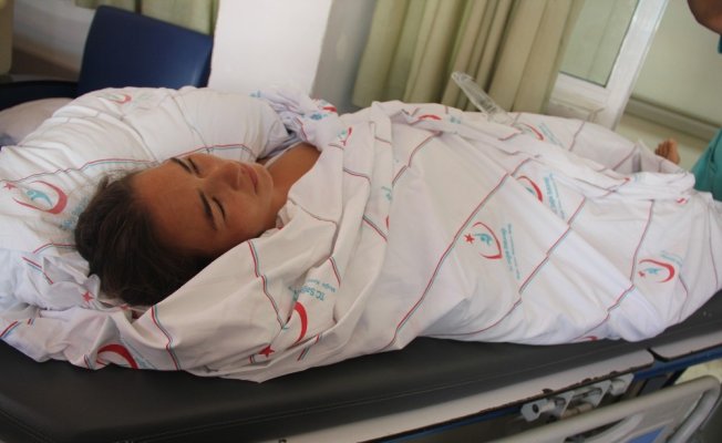 Üstünden tekne geçen kadın yaralandı