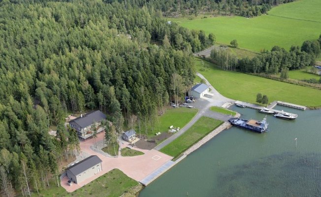 Finlandiya polisi Rus şirketini bastı