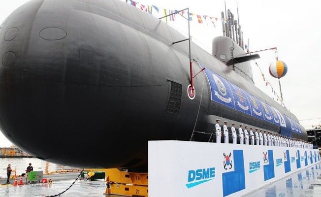 Güney Kore, 3 bin tonluk denizaltısını tanıttı