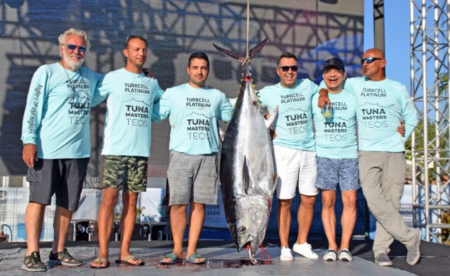 ‘Tuna Masters Teos’ta ilk günün galibi Bülent Akgerman Ekibi