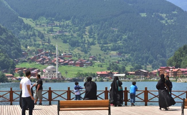 Körfez ülkelerinden Trabzon’a gelenler kişi başına 2 bin 340 dolar harcadı
