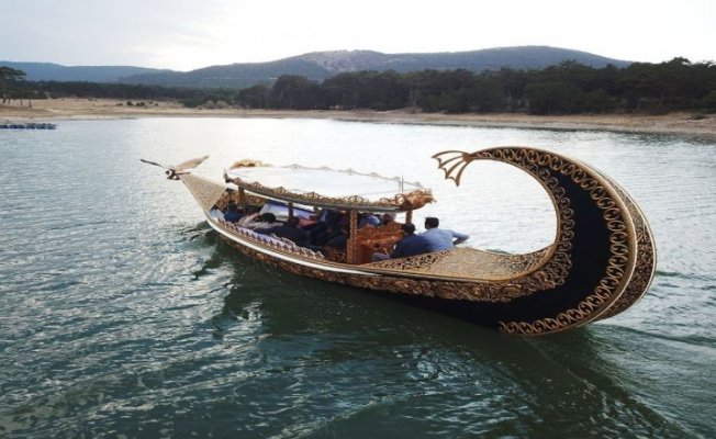 Bozkırın Ortasında Turizm İçin Tekne Üretiyor