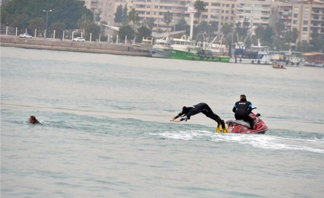 Mersin’de Gemi Kaçırılmasına Müdahale Tatbikatı Yapıldı