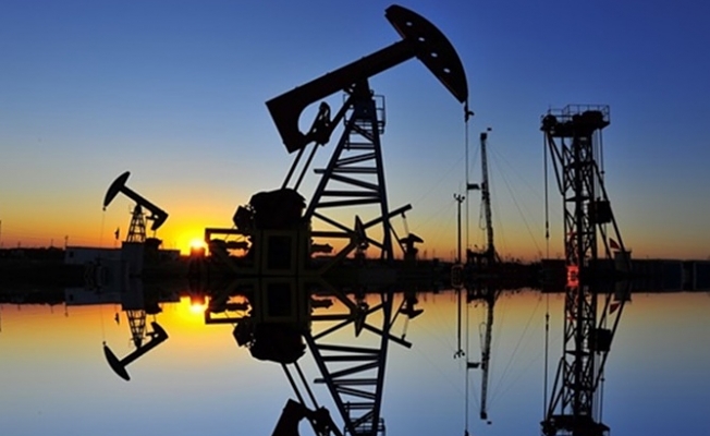 Petrolde Hızlı Düşüş Sürüyor