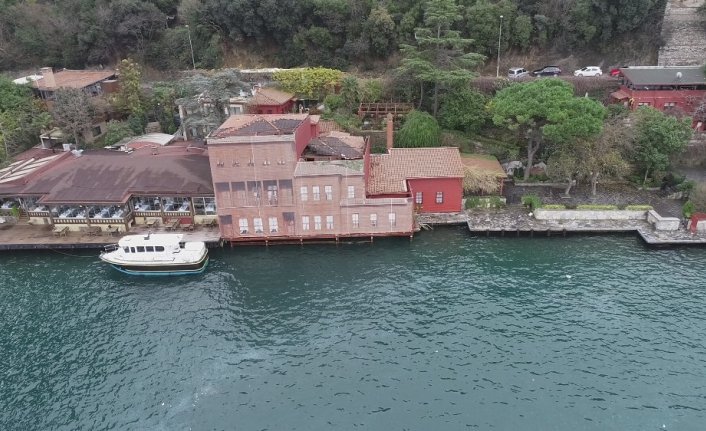 (Özel) Gemi çarpan yalının son hali havadan görüntülendi