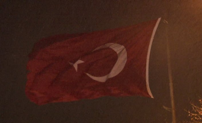 İstanbul’da şiddetli fırtına etkili oluyor