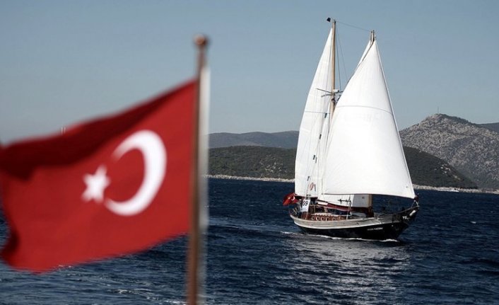 6 bin 208 tekne Türk bayrağına geçti