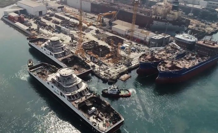 Sefine Tersanesi, 2 Ro-Ro gemisini suya indirdi