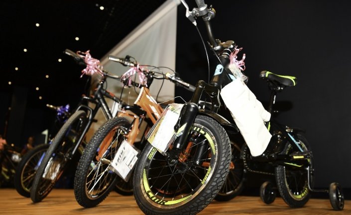 Beylikdüzü’ndeki öğrenciler çevre için yarıştı