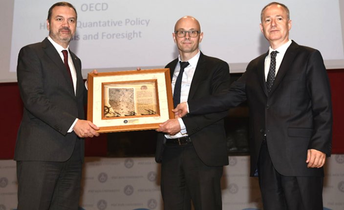 Dünya Lojistik Sektöründeki Gelişmeler ve Türkiye'nin Yeri PRÜ'de tartışıldı