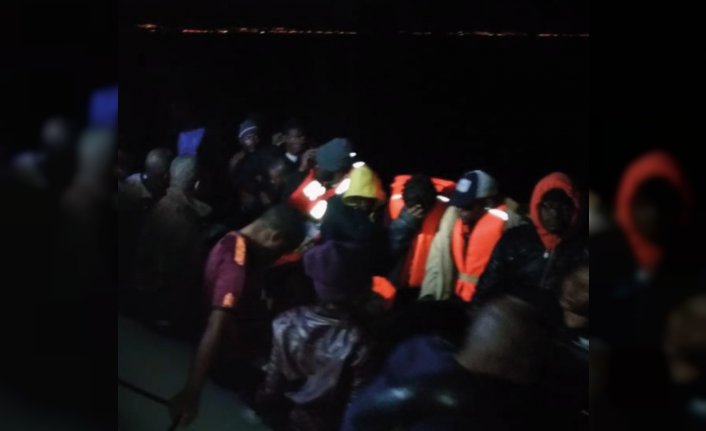 Kuşadası polisinden kaçak göçmen operasyonu