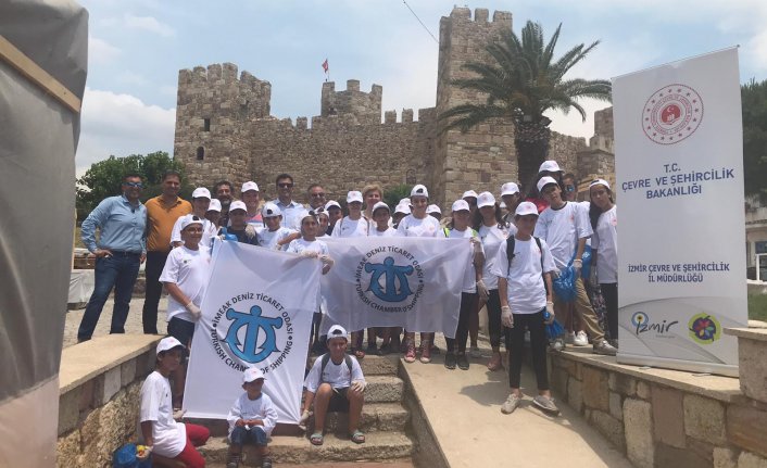 Çandarlı şehiriçi sahilinde kıyı ve denizaltı temizliği gerçekleştirildi!