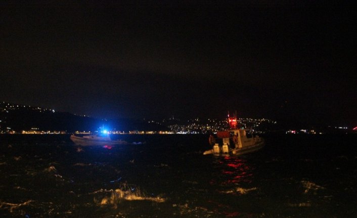 Sahipsiz elbise ve ayakkabı ihbarı sahil ve kıyı emniyetini harekete geçirdi