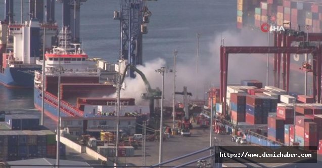 Ambarlı Limanında bir gemi alev aldı; yangın söndürüldü