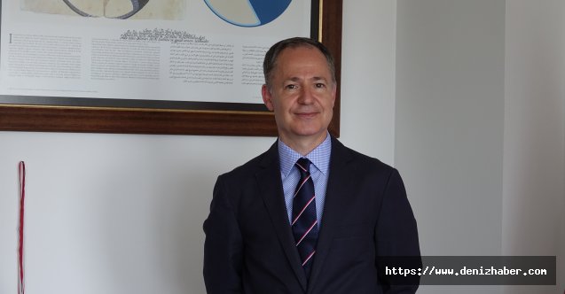 Prof. Dr. Oral Erdoğan&#039;a, ÜniAr Bronz Ödülü 