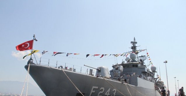 Alanya’da TCG Yıldırım Fırkateyni ziyarete açıldı