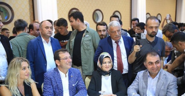 İmamoğlu, Batman’da nikah şahitliği yaptı