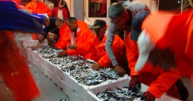 Yasak sona erdi balıkçılar &quot;Vira Bismillah&quot; dedi