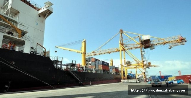 Yemen hükumetinden 10 geminin Hudeyde Limanı'na girişine onay