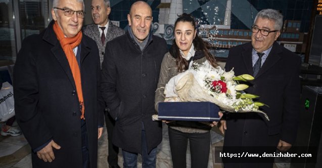 Vapura binen 18 milyonuncu yolcuya ve 1 milyonuncu sürücüye çiçek