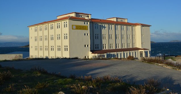 Ayvalık’ta Denizcilik Lisesinin pansiyonu hizmete girmeye hazır