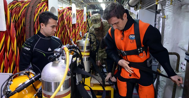 TCG Alemdar gemisinin çalışmaları kameraya yansıdı