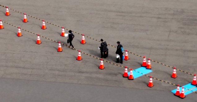 Japonya’daki gemide karantina sona eriyor