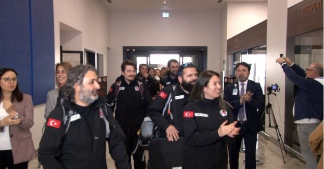 Antartika’daki Türk bilim adamları Türkiye’ye döndü