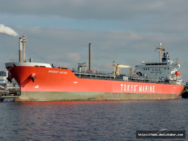 Singapur tanker operatörüne 1,65 milyon dolar ceza