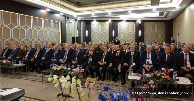 &quot;Yalova Denizcilik Zirvesi&quot; Başladı