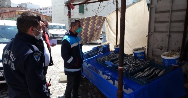 Kaçak inci kefali satıcılarına göz açtırılmadı