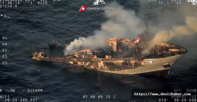 48 Metrelik Süperyat Sardinya Açıklarında Yanarak Battı! (VİDEO)