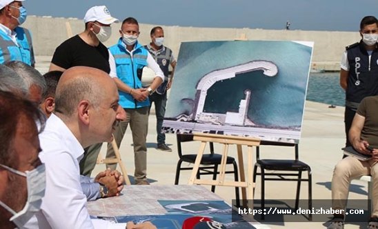 Bakan Karaismailoğlu, Giresun'a balıkçı barınağı müjdesini verdi