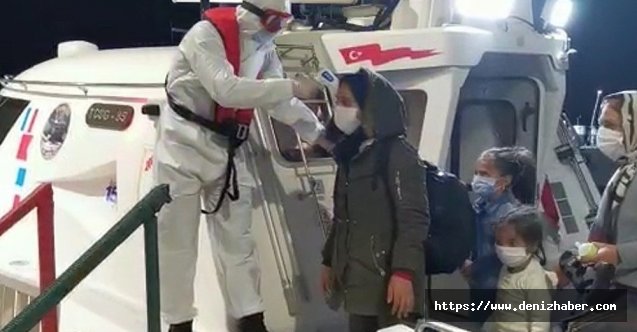 Kuşadası Körfezi&#039;nde Yunanistan&#039;ın geri ittiği 18 göçmen kurtarıldı!