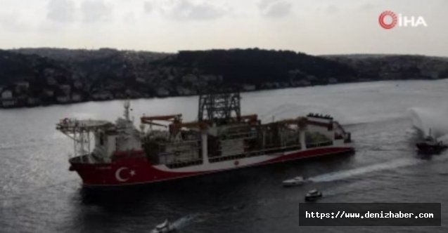 "Kanuni" Sondaj Gemisi İstanbul Boğazı'ndan böyle geçti! (Video)