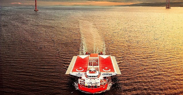 1915 Çanakkale Köprüsü'nün 4'üncü 'mega blok' tabliyesi Çanakkale'ye ulaştı!